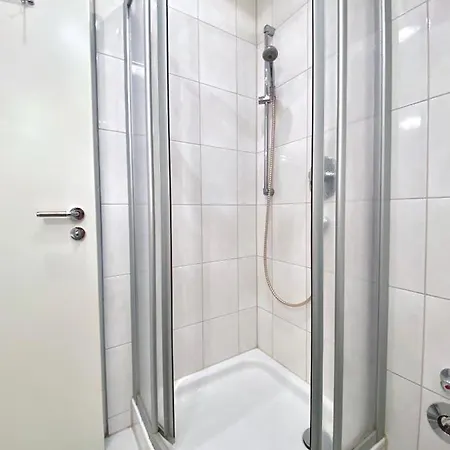 Auszeit Apartment Downtown Friedrichshafen Zewnętrze zdjęcie