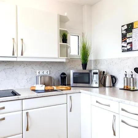 Auszeit Apartment Downtown Friedrichshafen Zewnętrze zdjęcie