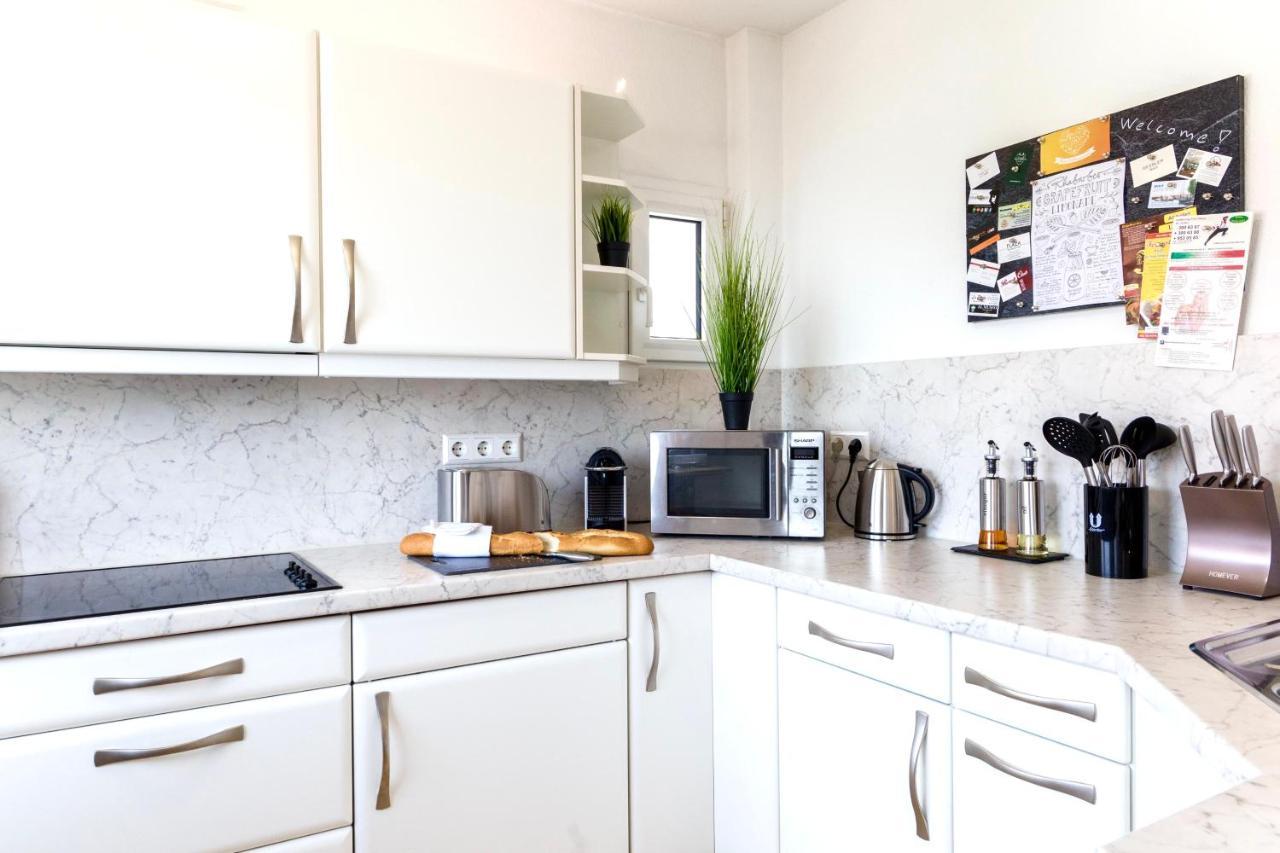 Auszeit Apartment: Downtown Harbor Retreat With Fast Internet